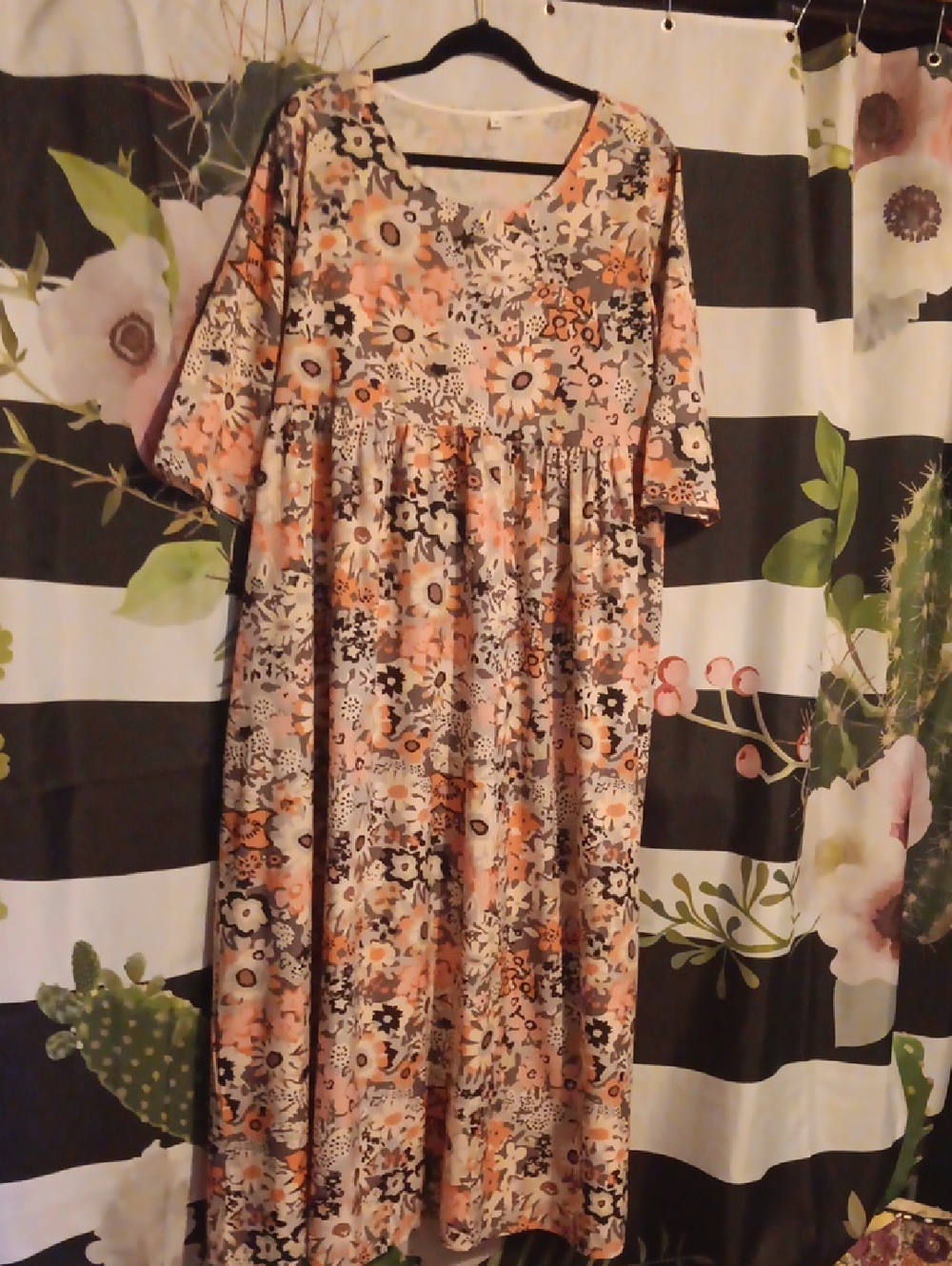 Floral Midi Maxi Dress in Peach and Black